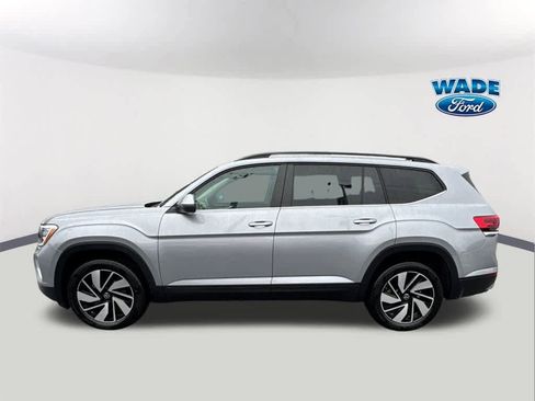 Used 2024 Volkswagen Atlas SE image 8