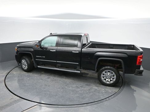 Used 2016 GMC Sierra 2500 Denali w/ Duramax Plus Package image 38