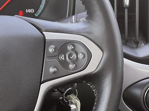Used 2022 Chevrolet Colorado ZR2 AWD/4WD image 15