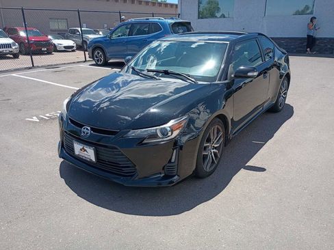 Used 2015 Scion tC FWD image 3