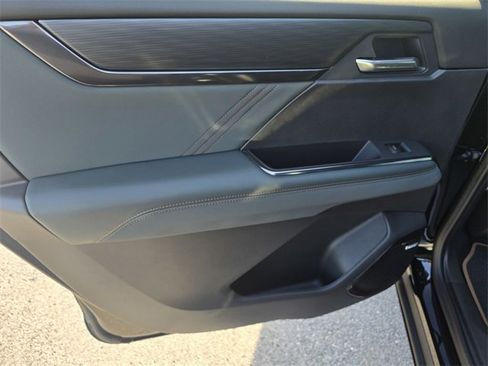 New 2026 GMC Acadia AT4 w/ Luxury Package image 12