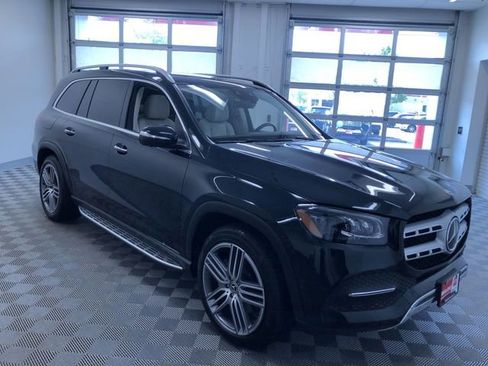 Used 2021 Mercedes-Benz GLS 450 4MATIC image 36