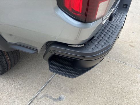 New 2026 Chevrolet Colorado Trail Boss AWD/4WD image 21