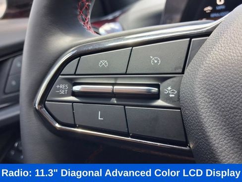 Used 2025 Chevrolet Equinox RS w/ Convenience Package III FWD image 17