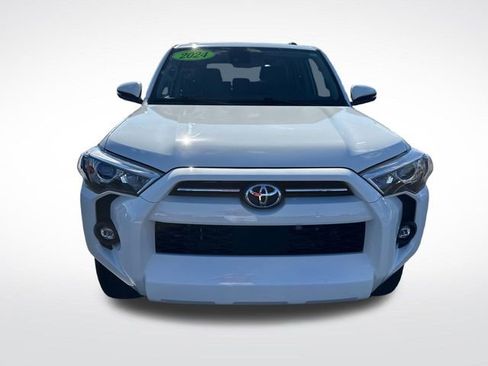 Used 2024 Toyota 4Runner SR5 Premium image 8