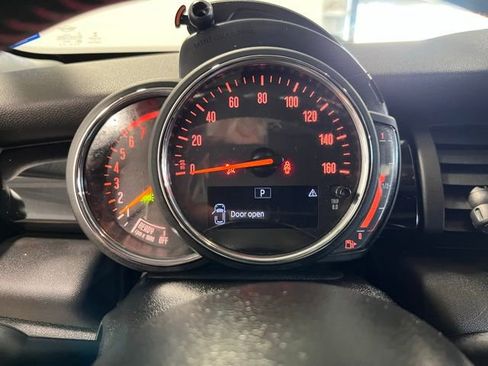 Used 2019 MINI Cooper S w/ Storage Package FWD image 26