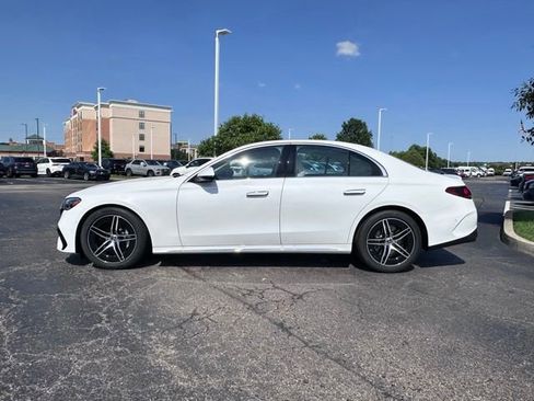 New 2026 Mercedes-Benz E 350 4MATIC Sedan image 7