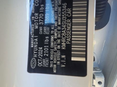 Used 2025 Hyundai Venue SEL FWD image 5