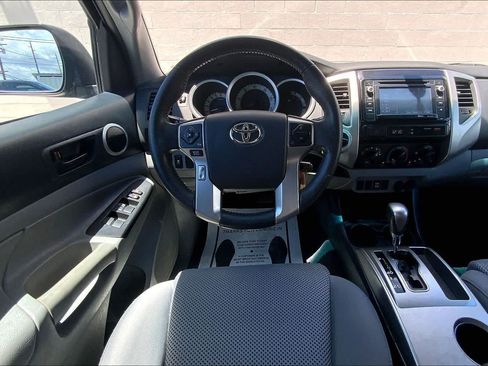 Used 2014 Toyota Tacoma 4x4 Double Cab image 14