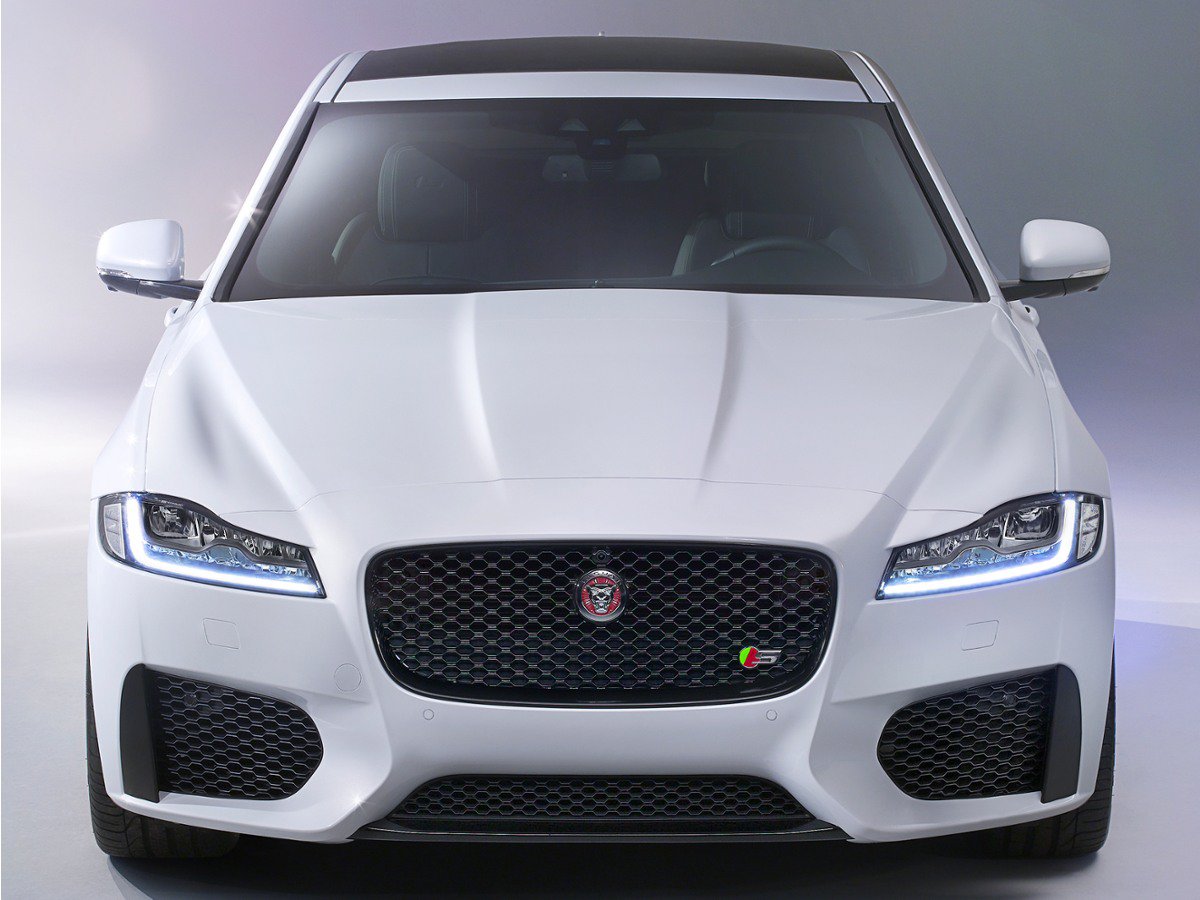 Used 2016 Jaguar XF S RWD image 1