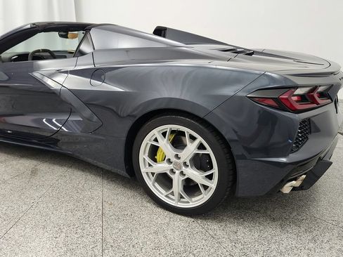 Used 2021 Chevrolet Corvette Stingray Premium Conv w/ Battery Protection Package RWD image 16