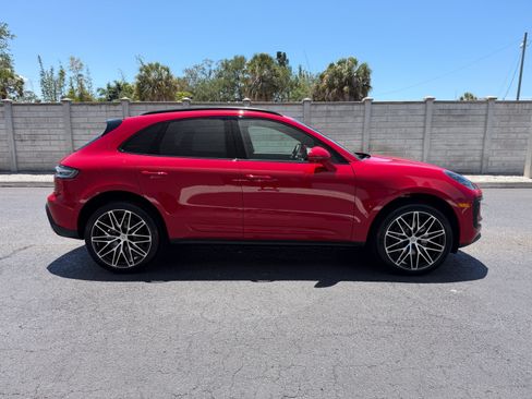 New 2026 Porsche Macan AWD/4WD image 7