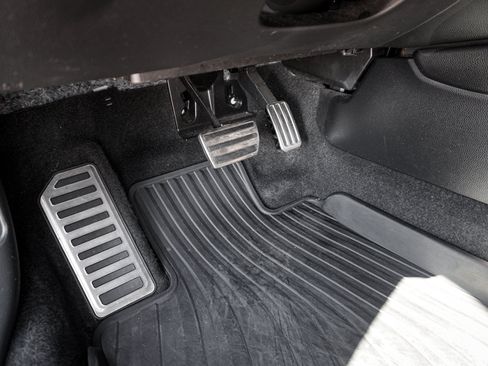 Used 2020 Honda Accord Sport image 17