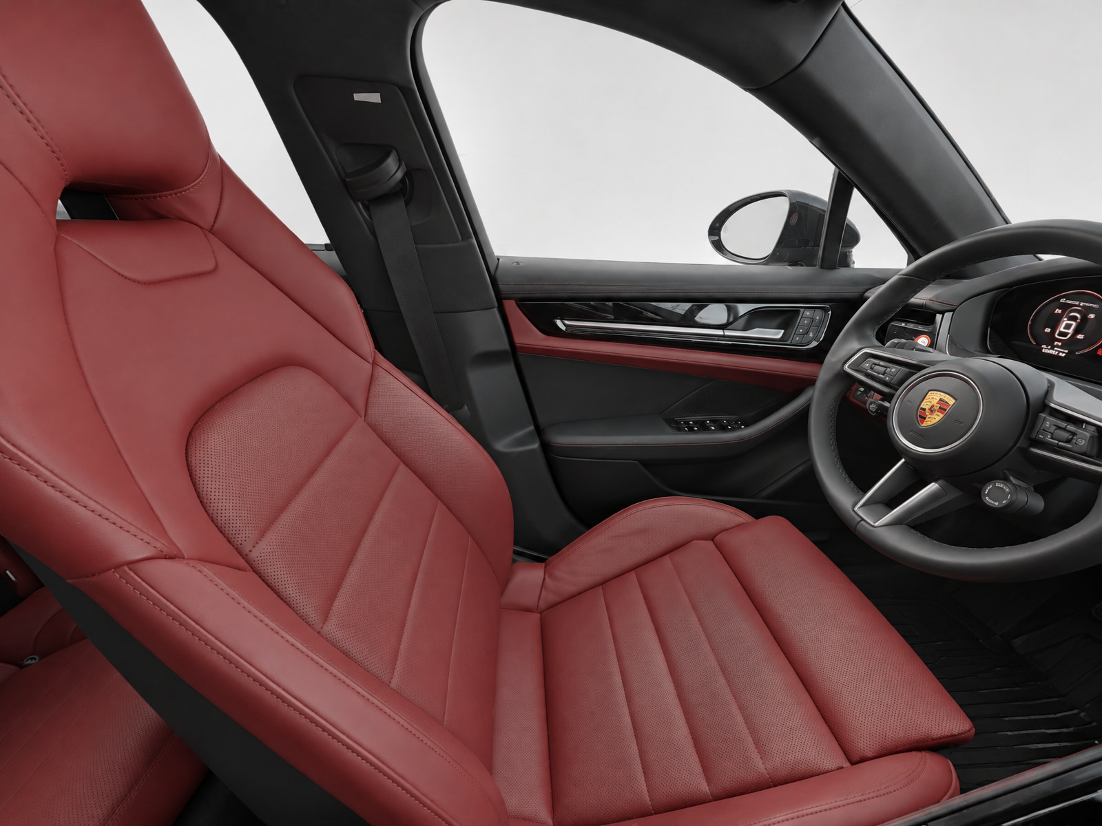 Used 2024 Porsche Panamera 4 AWD/4WD image 18