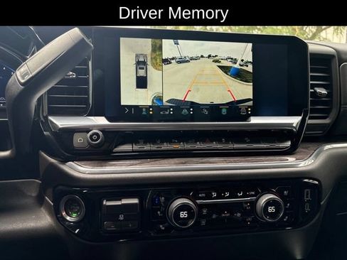 Certified 2025 Chevrolet Silverado 2500 LTZ w/ LTZ Premium Package AWD/4WD image 19