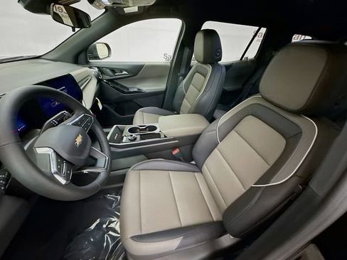 New 2026 Chevrolet Equinox LT AWD/4WD image 23