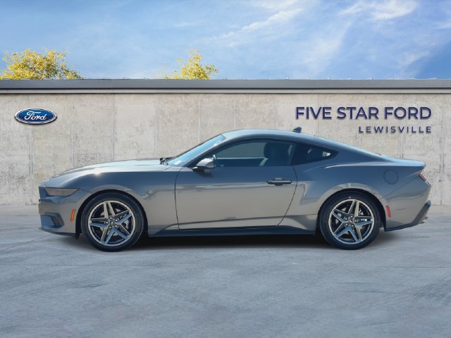 Certified 2025 Ford Mustang Coupe RWD image 5
