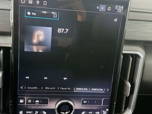 Used 2025 GMC Acadia Elevation image 21