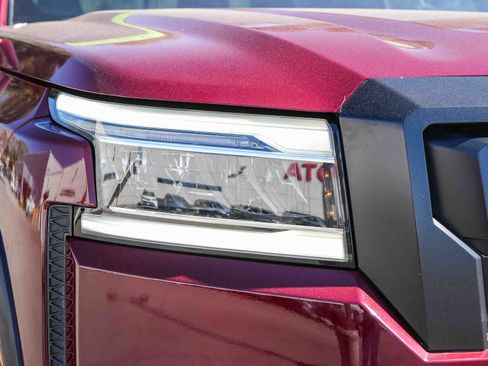 Used 2023 Nissan Frontier Pro-X w/ Pro Convenience Package image 4