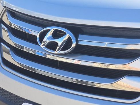 Used 2016 Hyundai Santa Fe Sport image 7