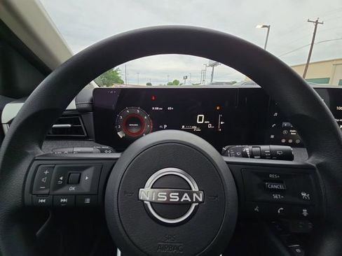 New 2026 Nissan Kicks SV FWD image 25