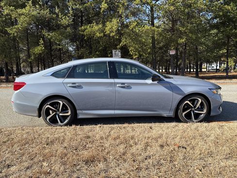 Used 2022 Honda Accord Sport Special Edition image 11