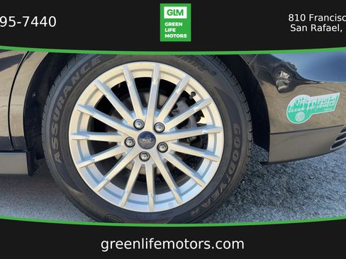 Used 2013 Ford C-MAX Energi SEL FWD image 27
