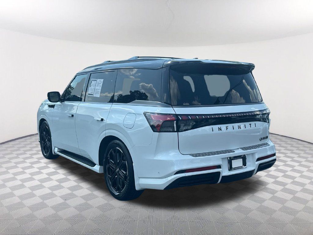 Certified 2026 INFINITI QX80 4WD image 7