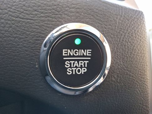 Certified 2023 Ford Edge SEL w/ Convenience Package image 23