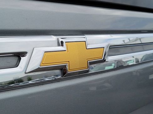 Used 2023 Chevrolet Tahoe LT w/ Luxury Package RWD image 32