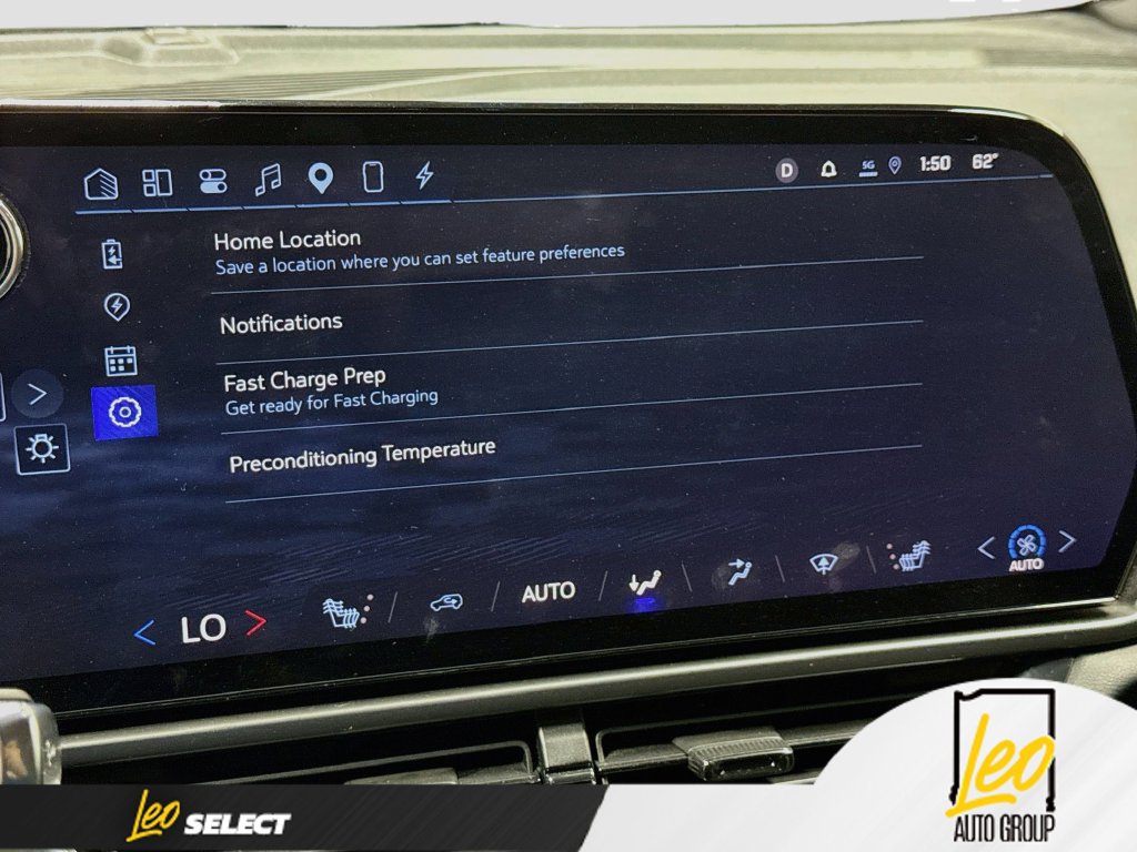 Used 2024 Chevrolet Equinox EV RS AWD/4WD image 16
