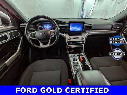 Certified 2023 Ford Explorer XLT w/ Class IV Trailer Tow Package image 10