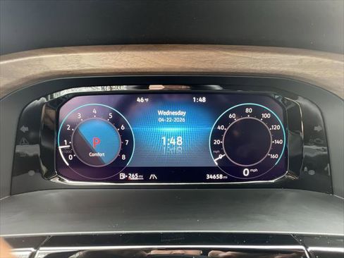 Used 2025 Volkswagen Atlas SE AWD/4WD image 15