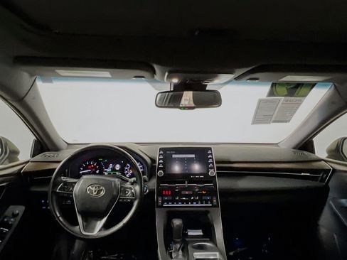 Used 2019 Toyota Avalon XLE FWD image 30