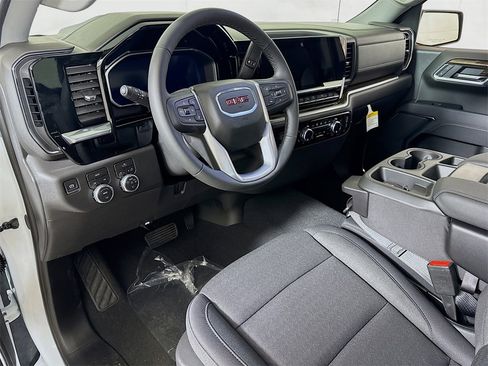 New 2026 GMC Sierra 1500 Elevation image 5