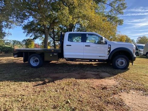 New 2026 Ford F550 4x4 Crew Cab Super Duty image 2