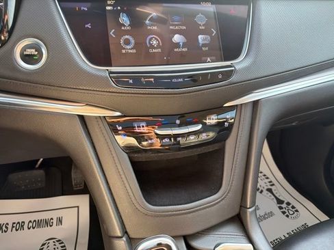 Used 2018 Cadillac XT5 Premium Luxury w/ Driver Assist Package AWD/4WD image 32