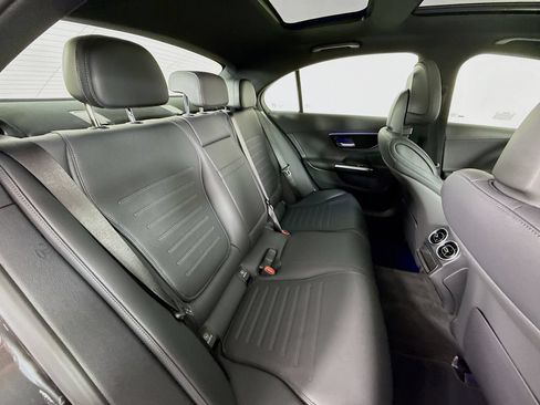 Used 2026 Mercedes-Benz C 300 4MATIC Sedan image 27