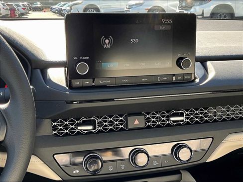 New 2025 Honda Accord SE image 13