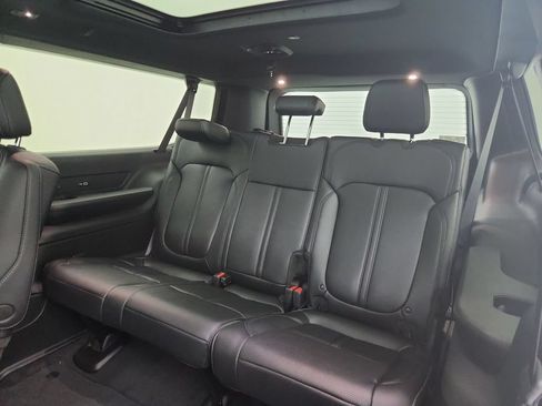 New 2026 Jeep Grand Wagoneer L Limited AWD/4WD image 33