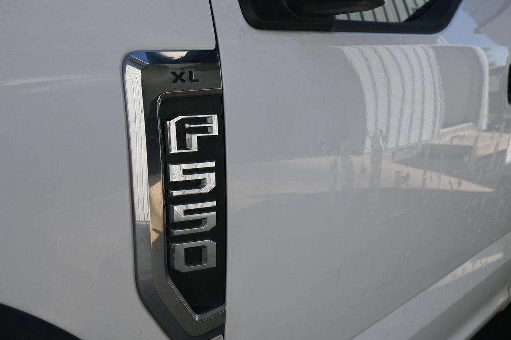 Used 2021 Ford F550 4x4 Regular Cab Super Duty image 17
