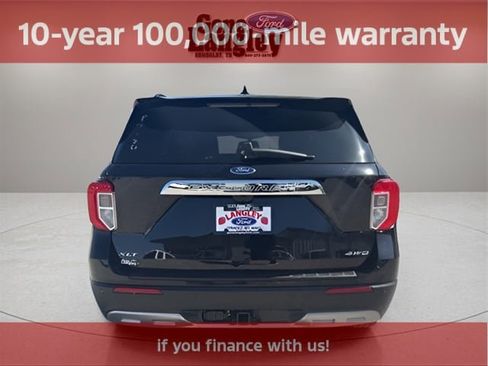 Used 2022 Ford Explorer XLT w/ Equipment Group 202A image 16