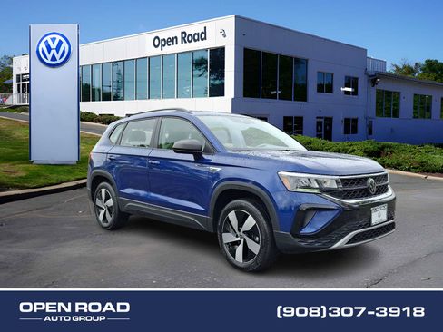 Used 2024 Volkswagen Taos S AWD/4WD image 1