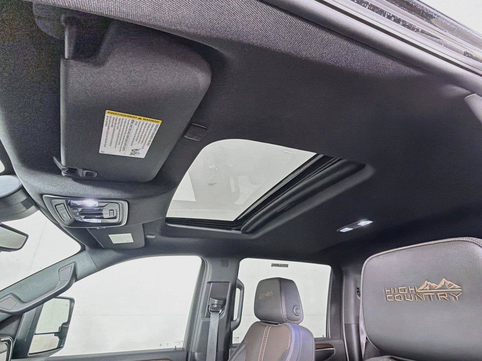 Used 2024 Chevrolet Silverado 3500 High Country w/ High Country Premium Package AWD/4WD image 5