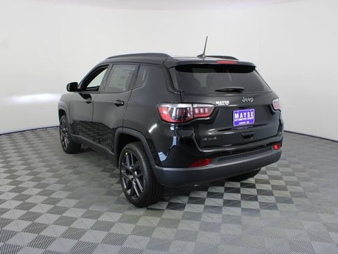 New 2026 Jeep Compass Limited w/ Sun, Sound & Navigation Group AWD/4WD image 25