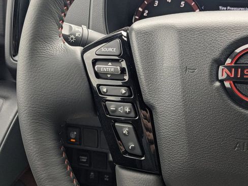 Used 2026 Nissan Frontier PRO-4X w/ Tow Package AWD/4WD image 26