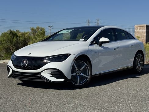 New 2026 Mercedes-Benz EQE 320+ Sedan image 2