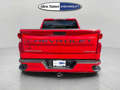 Used 2021 Chevrolet Silverado 1500 Custom w/ Safety Confidence Package image 5