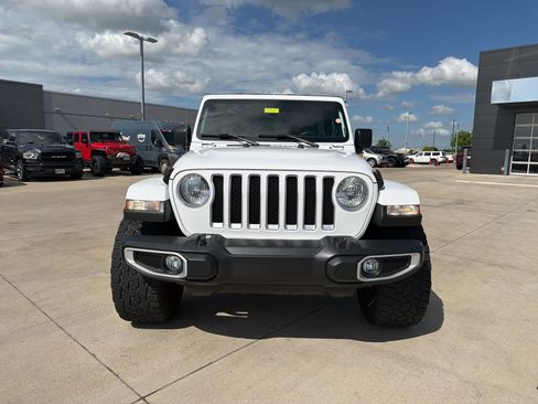 Used 2022 Jeep Wrangler Unlimited Sahara w/ Cold Weather Group image 8
