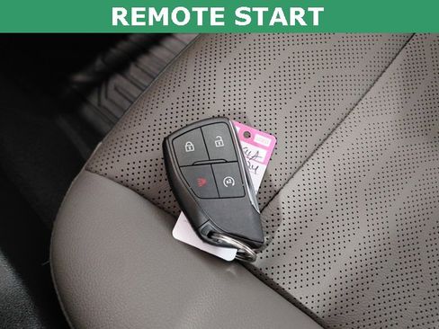 Certified 2024 Chevrolet Colorado ZR2 w/ ZR2 Convenience Package III image 7